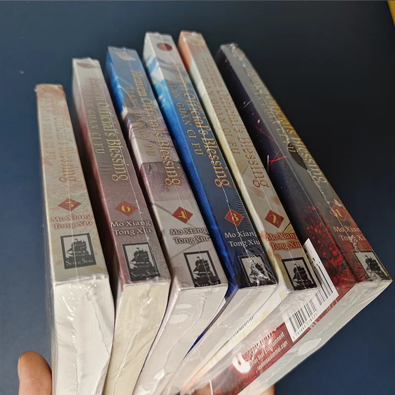 Vol.1-8 Tian Guan Ci Fu manga books in English Novel heaven official's blessings book Comic Book 1/2/4 book optionall